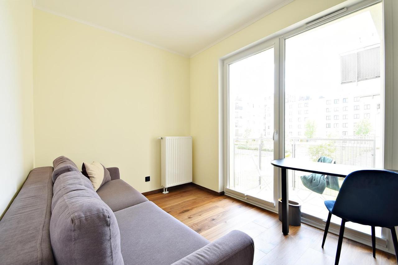 Wola Apartment Varsavia Esterno foto
