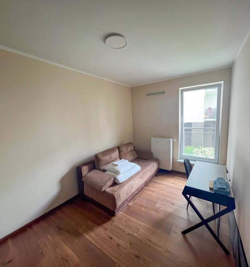 Wola Apartment Varsavia Esterno foto